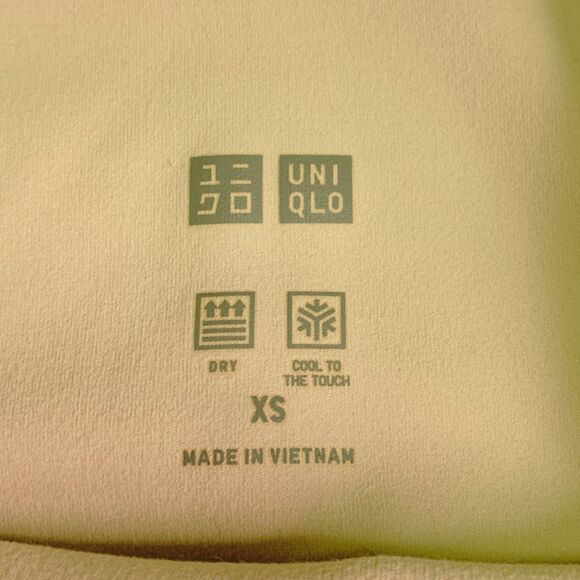 Uniqlo AIRism Ultra Stretch Working Out Shorts with Pockets Beige Size XS - Picture 6 of 8